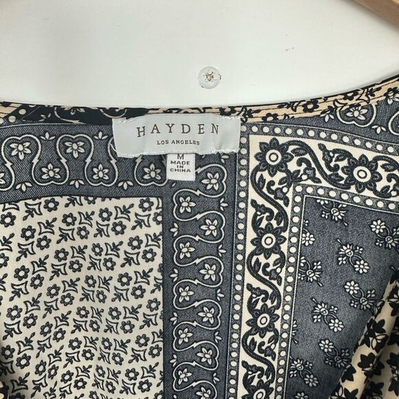 Hayden Los Angeles romper shorts size medium - Picture 3 of 5